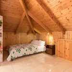 Sunset Family House, By Zantewize Holiday home