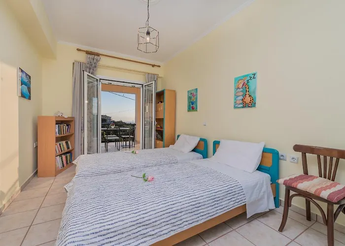 Sunset Family House, By Zantewize Nyaraló *